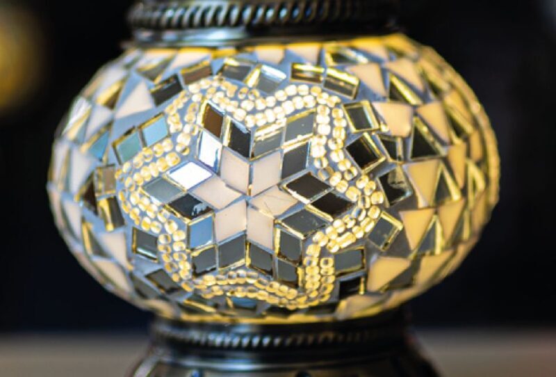 Tustin: Mosaic Lamp Making Workshop - Key Points