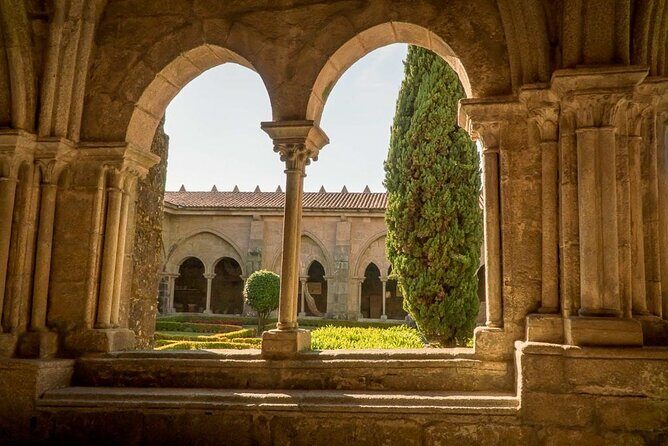 Tuy and Baiona Private Day Tour from Vigo - Shore Excursion - What to Expect from the Tuy and Baiona Private Tour