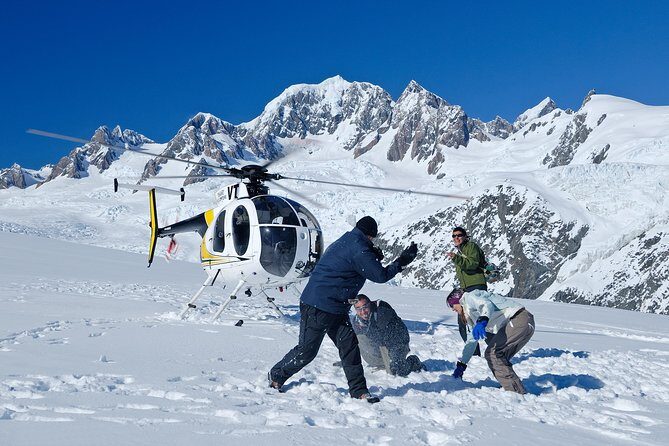 Twin Glacier Franz and Fox, snow landing (allow 30 mins - departing Franz Josef) - The Itinerary: What You Can Expect