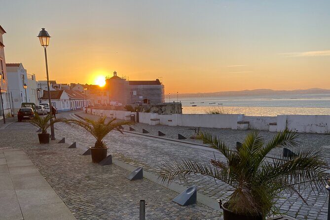 Two Bridges Gastronomic Private Tour - Lisbon King's Christ - The Itinerary in Detail