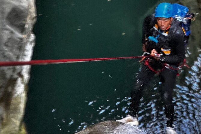 Two-day canyoneering experience in Cañon del Infiernillo - Practical Tips & Considerations