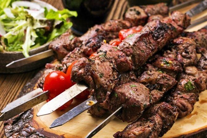 Typical night in Madeira - Exploring an Authentic Night in Madeira: A Practical Review