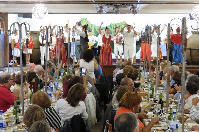 Typical night in Madeira - An In-Depth Look at the "Typical Night in Madeira" Tour