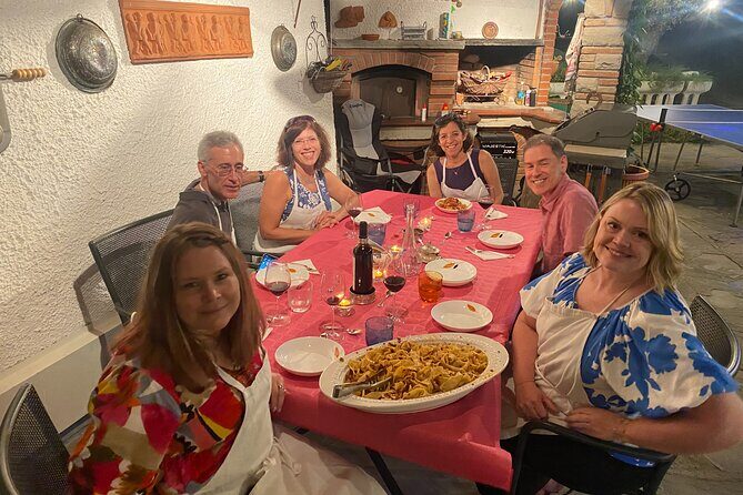 Typical Tuscan family dinner in a Villa near Cortona - Discovering the Experience: What This Dinner Is All About