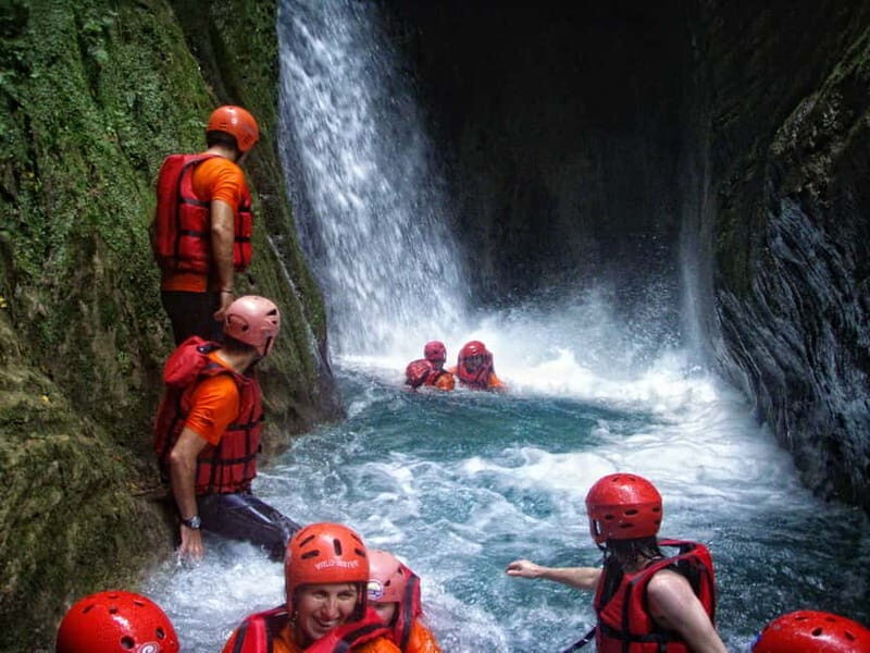 Tzoumerka: Rafting Arachthos Trail: Plaka Bridge- Tzari - Key Points