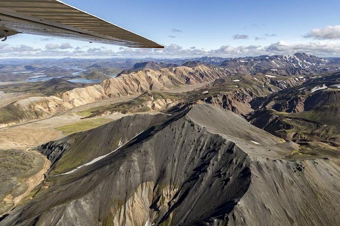Ultimate Airplane Sightseeing Flight from Skaftafell - Is It Worth the Price?