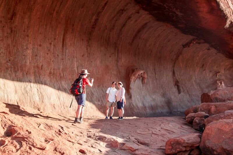 Uluru: Guided Walking Tour at Sunrise with Light Breakfast - FAQ