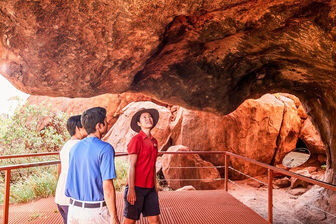 Uluru Morning Guided Base Walk - Exploring the Uluru Morning Guided Base Walk: A Detailed Look