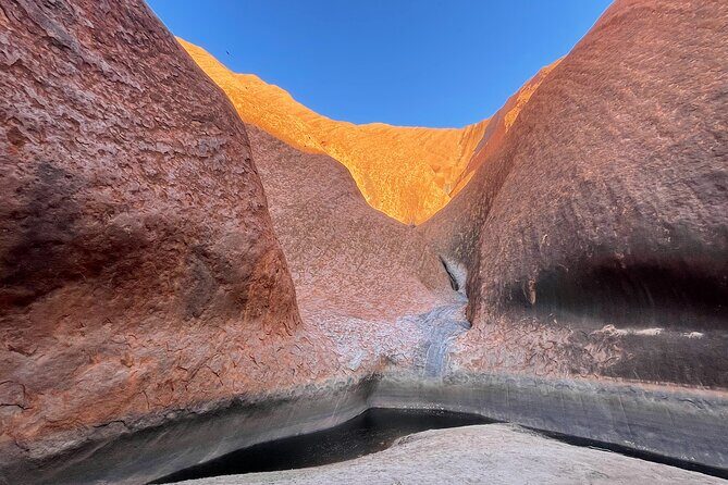 Uluru Private Tour Aboriginal guided option - Key Points