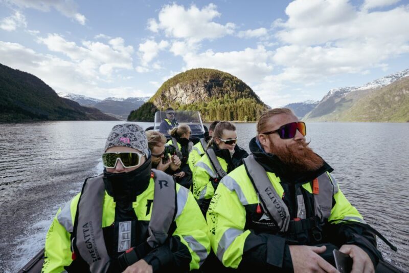 Ulvik: Hardangerfjord Ultimate RIB Tour - The Pros and Cons