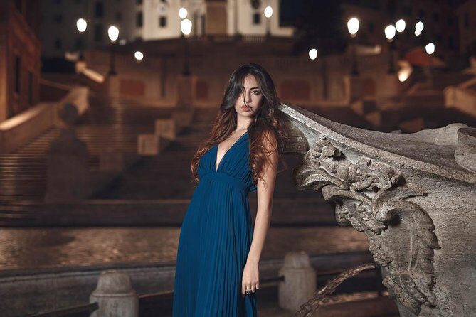 Uncrowded pictures. Just you and the Ethernal City! - Who should consider this tour?