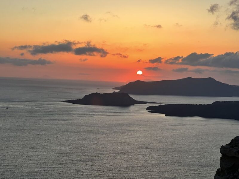 Uncrowded Santorini Sunset PicNic - Uncrowded Santorini Sunset Picnic: A Peaceful Escape with Stunning Views