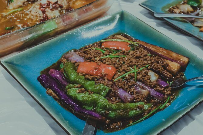 Under the Surface of Montreal's Chinatown: Guided Food Walking Tour - Wrapping Up