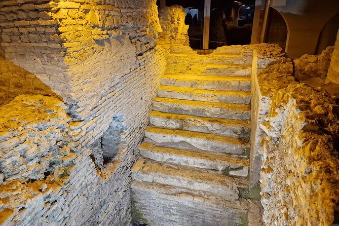 Underground of Trevi Fountain, Spanish Steps PRIVATE TOUR - A Closer Look at What This Tour Offers