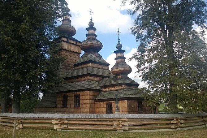 UNESCO Wooden churches of Southern Lesser Poland. Private tour - An In-Depth Look at the Wooden Churches Tour
