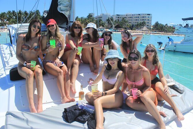 Unforgettable Catamaran Journey: Cancun to Isla Mujeres! - What to Expect from the Tour