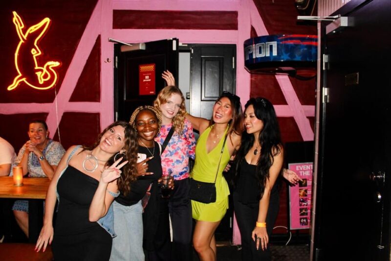 Unforgettable Pub Crawl in the Heart of Naples - Key Points