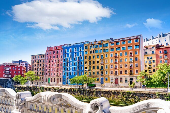 Unique Landmarks of Bilbao Walking Tour for Couples - Walking Through Bilbao’s Highlights