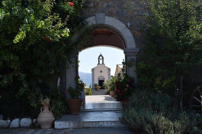 Unique Minoan Crete: Zeus Cave, Winery Visit, Knossos Palace - Who Will Love This Tour?