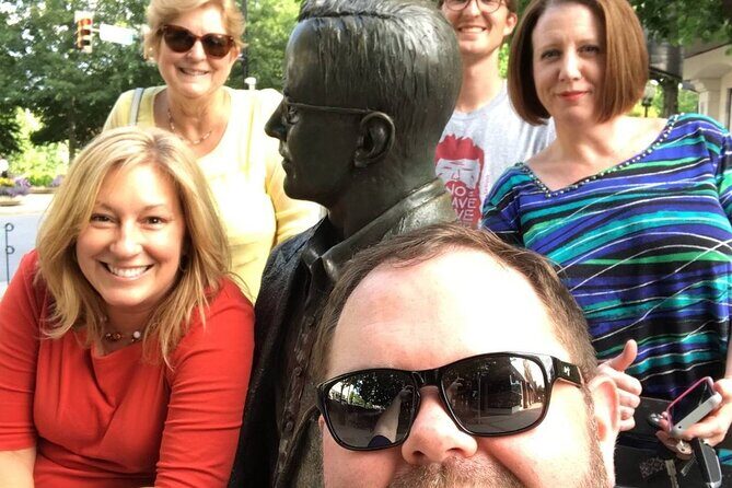 Unique Scavenger Hunt Experience in Minneapolis by Wacky Walks - What the Experience Looks Like in Practice