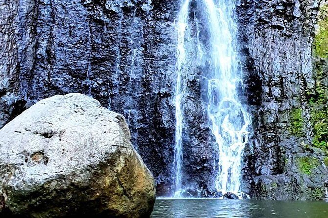 Unique Tahiti Tour - personalised, small group east coast tour - Key Points