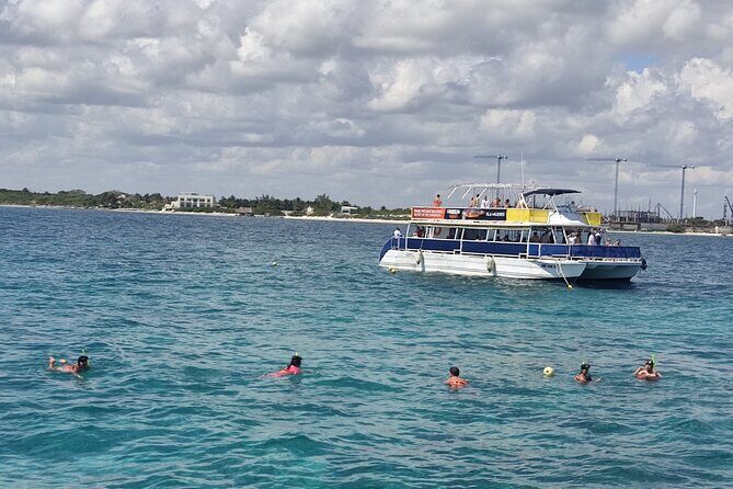 Unlimited Party Catamaran to Isla Mujeres from Playa del Carmen - Key Points