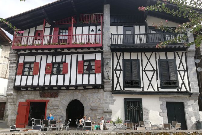 Unspoiled FRENCH BASQUE COUNTRYSIDE - Private Cultural Adeventure - FAQs