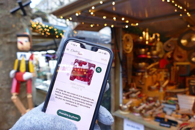 Unusual track game on Christmas markets in Paris - Key Points