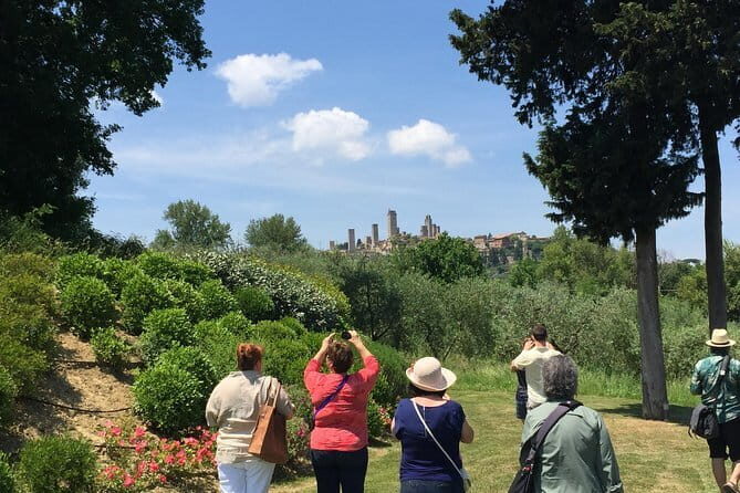 Uphill to Piazzale Michelangelo & San Miniato Basilica Panoramic Walking Tour - Who Is This Tour Perfect For?