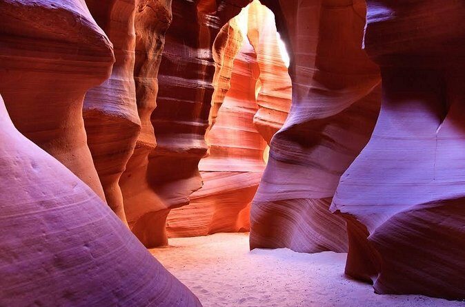 Upper Antelope Canyon & Horseshoe Bend Tour from Las Vegas - The Itinerary: What You Can Expect