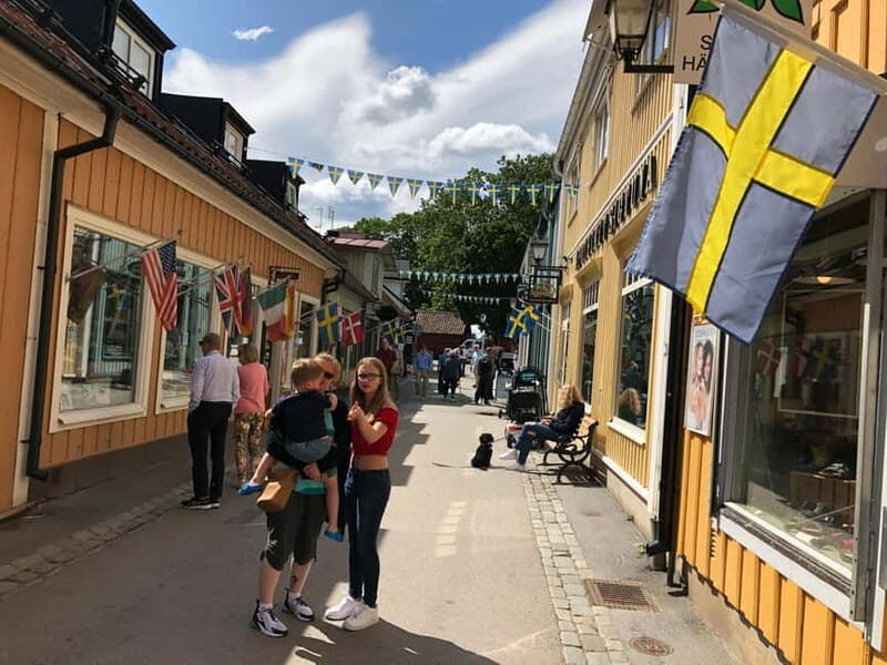 Uppsala city and Sigtuna city 8h tour from Stockholm - Key Points