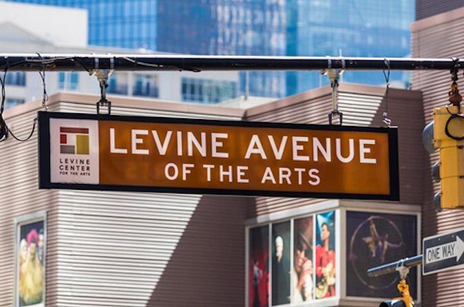 Uptown Charlotte Historic GPS Self Guided Walking Tour - Who is this tour best for?