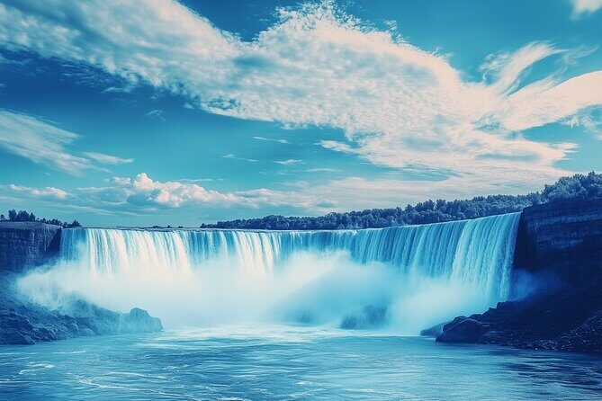 USA Side Maid of the Mist Boat and Cave of the Winds combo tour - The Guide and Group Size