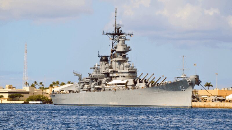 USS Arizona Memorial - Honolulu City - Pearl Harbor Tour - Starting Off: The Convenience of Waikiki Pickup