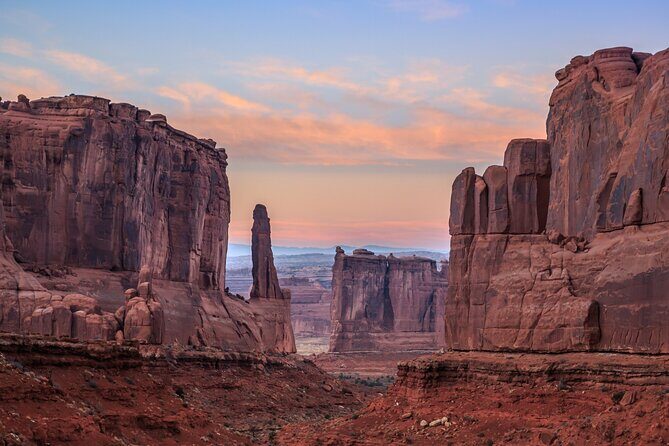 Utah Mighty 5 National Parks Self-Guided Driving Audio Tours - Capitol Reef National Park