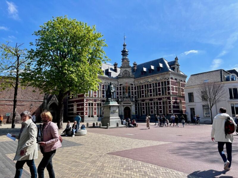 Utrecht: Highlights and Secrets with a Walking Tour - Who Is This Tour Best For?