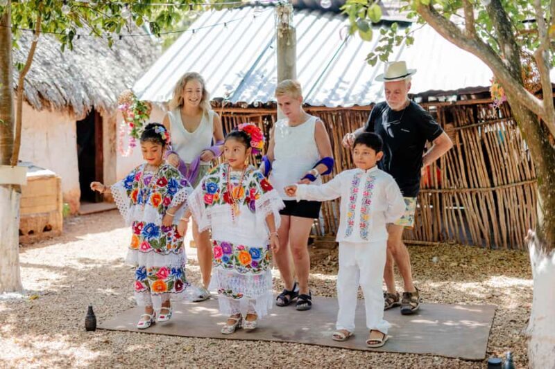 Uxmal: Traditional Mayan Cooking Class with Market Visit - The Itinerary in Detail