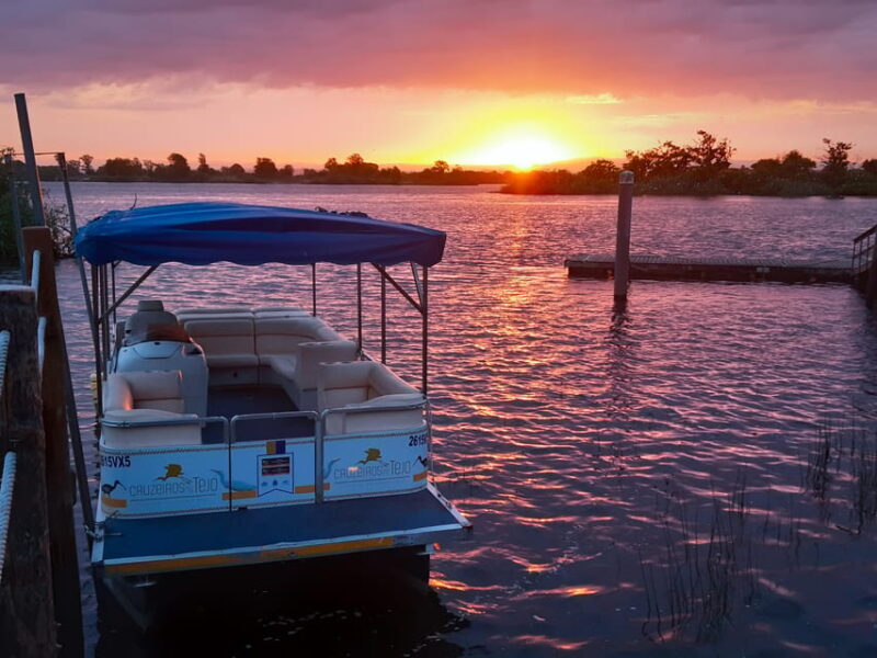 Valada: 1 hour boat trip, guided tour - Additional Cultural Touches and Optional Visits