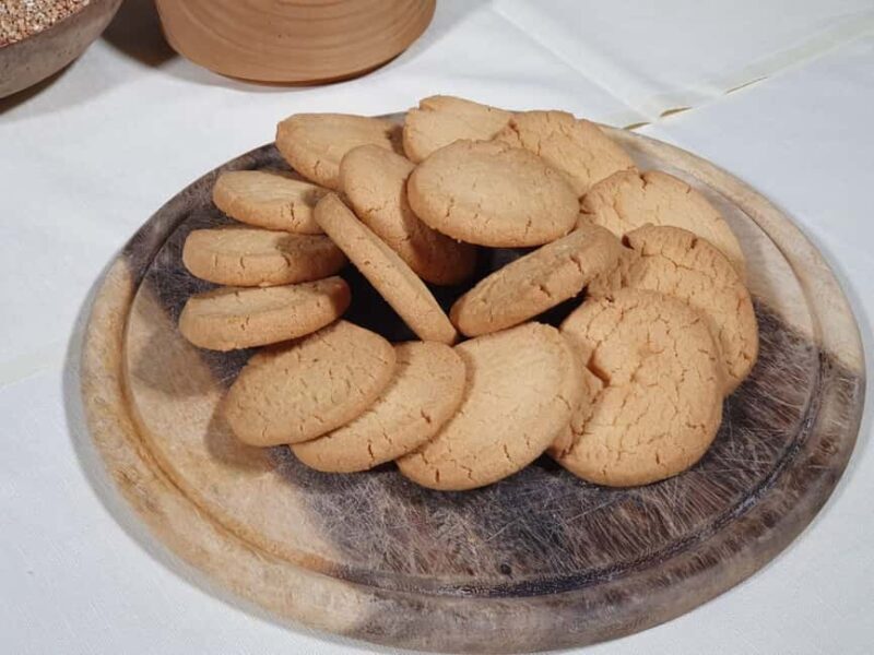 Valchiavenna: a food and wine experience among crotti, nature, and local flavors - Key Points