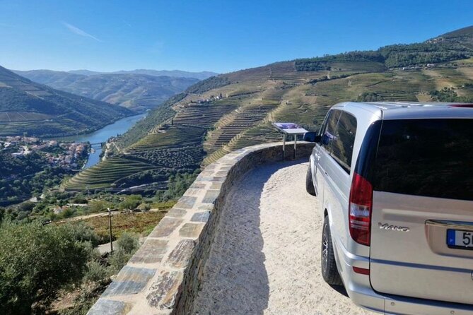 VALE DOURO, Premium Wine Tour, Wine Lunch, Private Boat - Vale do Douro Wine Farm: Guided Tasting That Feels Grounded