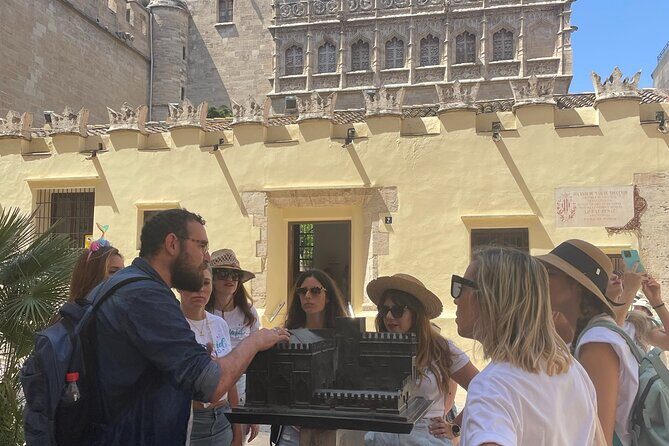 Valencia: Art & Architecture Guided Tour with Monuments Tickets - Final Thoughts