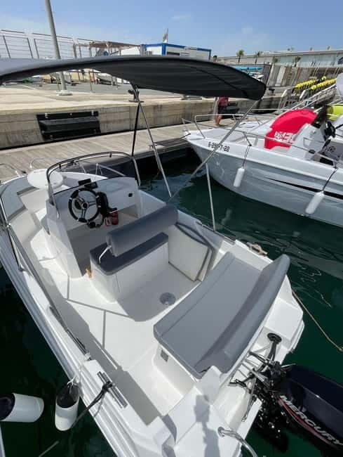 Valencia: Boat Rental Without License - Who This Experience Suits Best
