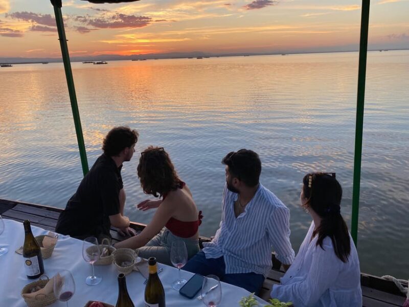 Valencia: Boat Ride with Valencian Wine Tasting & Tapas - The Itinerary in Detail
