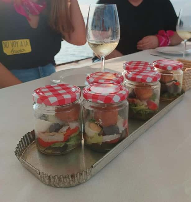 Valencia: Boat trip with Valencian vermouth tasting - Key Points