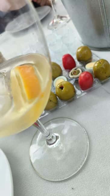 Valencia: Boat trip with Valencian vermouth tasting - The Itinerary in Detail