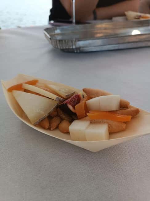 Valencia: Boat trip with Valencian vermouth tasting - FAQ about the Valencia: Boat Trip with Valencian Vermouth Tasting