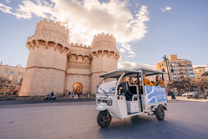 Valencia by Tuk Tuk i: Private tour 1 or 2 hours explore the city - What’s Included & How It Works