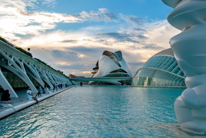 Valencia: Capture the most Photogenic Spots with a Local - The Sum Up