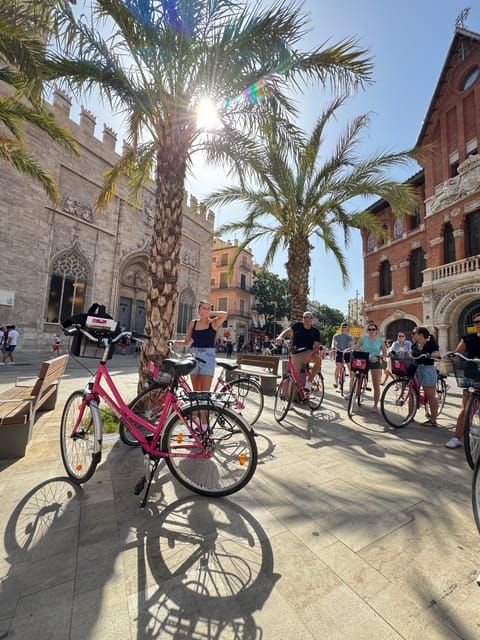 Valencia: City Highlights Guided Bike Tour - Torres de Serranos: a quick hit of defensive history