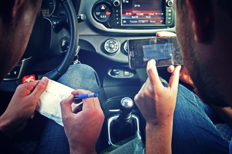 Valencia: City Quest with Virtual Guide - Exploring Valencia Through a Different Lens